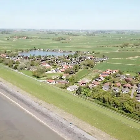 Holiday home N7 Haus Mit Terrasse Und Garten An Der Nordsee