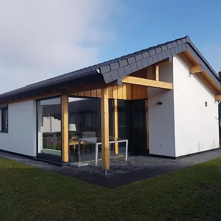 N7 Haus Mit Terrasse Und Garten An Der Nordsee Holiday home Butjadingen