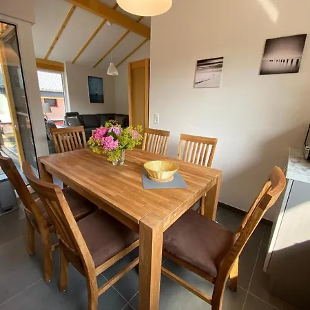 N7 Haus Mit Terrasse Und Garten An Der Nordsee Holiday home Butjadingen